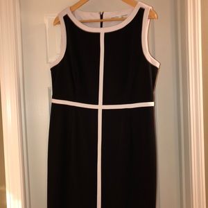 CALVIN KLEIN KNEE LENGTH SHEATH DRESS WORN ONCE